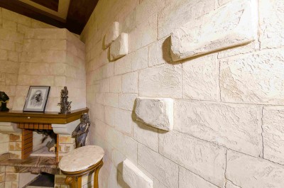 Travertino Polvere. Авторська робота (Ярема Стецик)